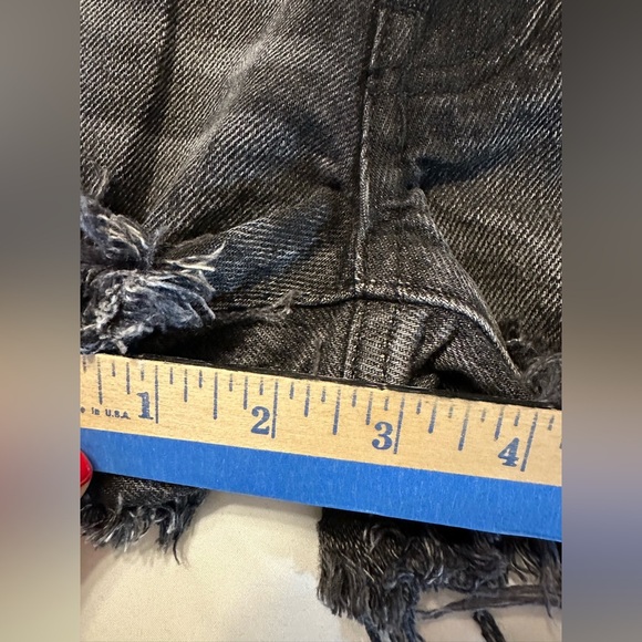 Free People We the Free Black Jean Shorts Cutoffs Shorts 24(b3 - Picture 10 of 12